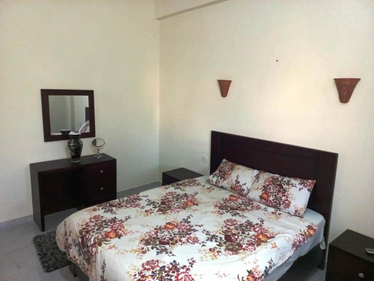 Villa Victoria Old Nile View Луксор Экстерьер фото