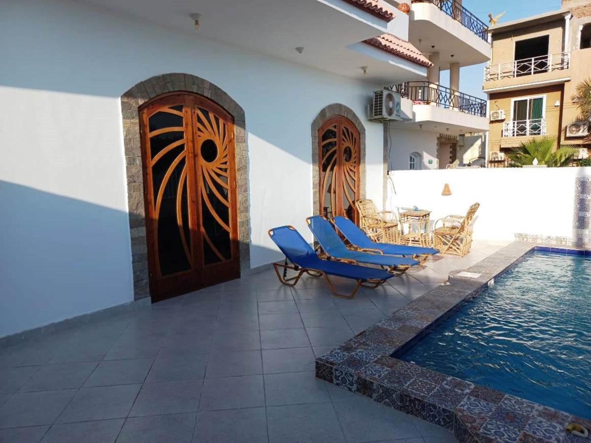 Villa Victoria Old Nile View Луксор Экстерьер фото